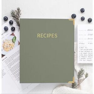 The Perfect Recipe Book with Plastic Sleeves to Write in Your Own Recipes, Cards